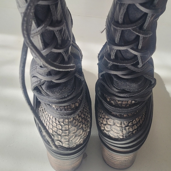 FB Exotic Coal - Picture 5 of 6